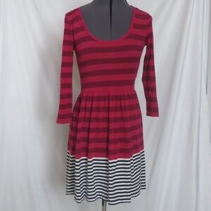 French Connection Mixed Striped Fuchsia and Blue Dress, Size 0 🔴CLEARANCE🔴